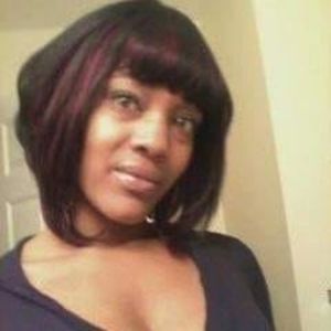 Meet your Posher, Ebony